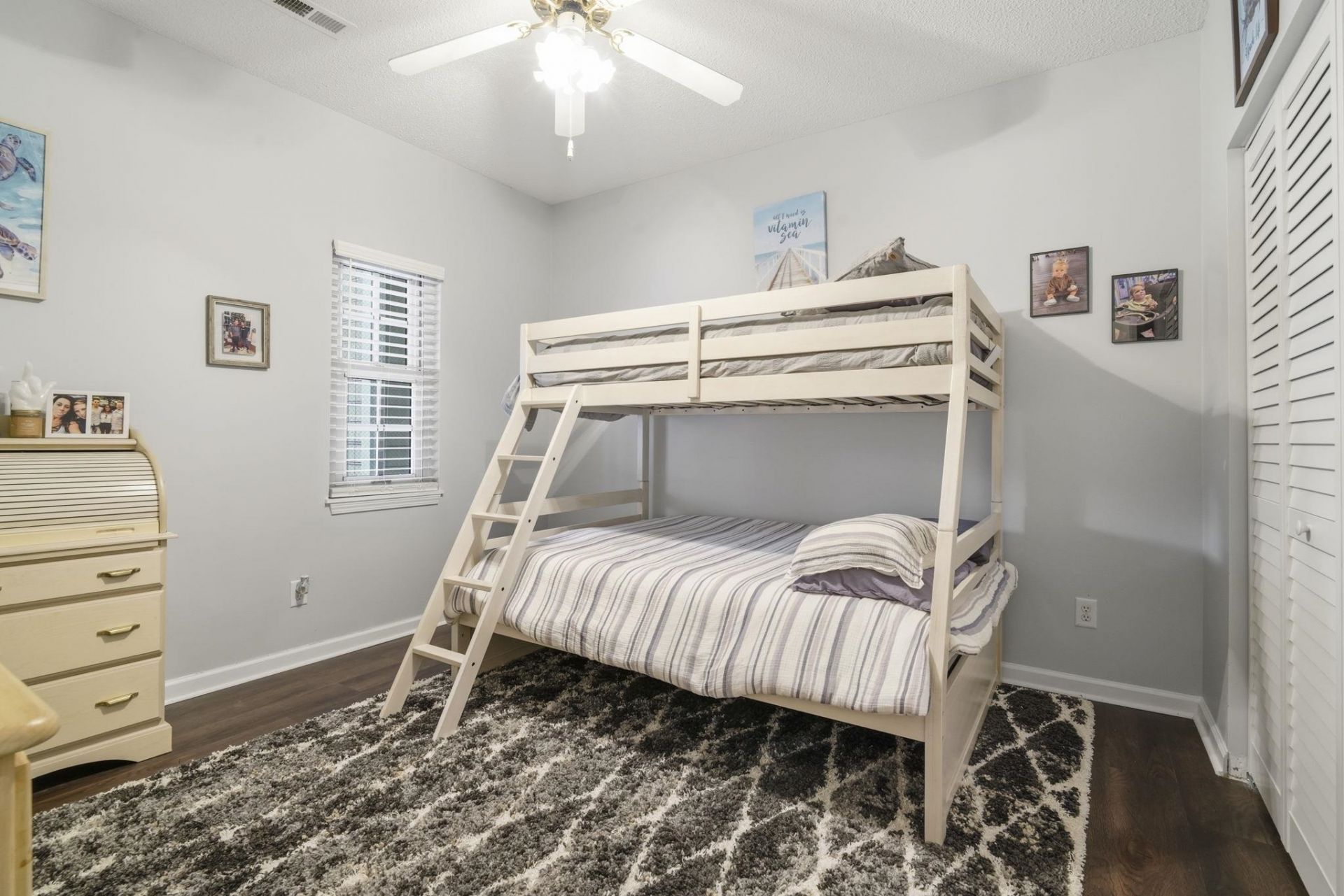 6208 Sweetwater Blvd.  Photo 4