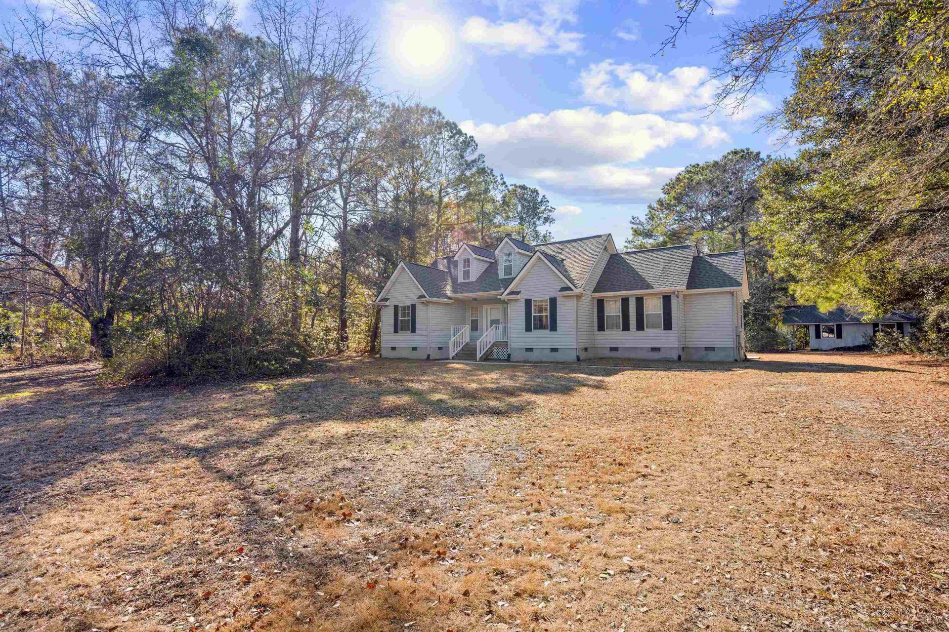 246 Russell Dr. Photo 17