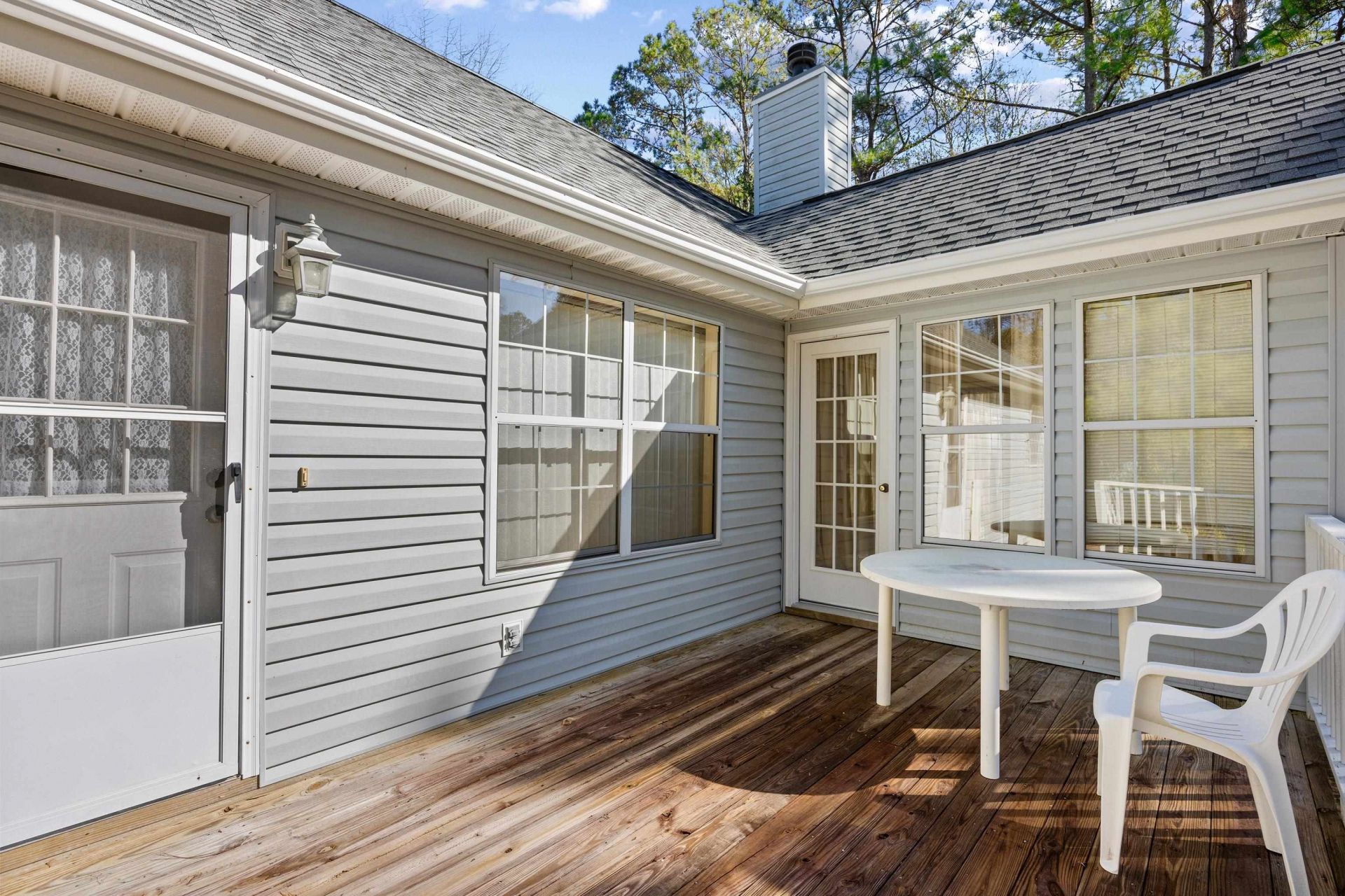 246 Russell Dr. Photo 22
