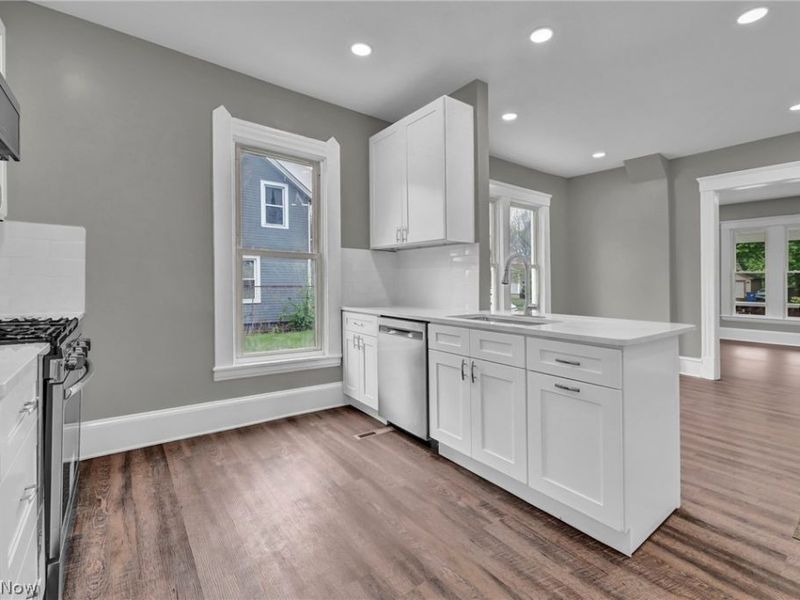 2221 E 97th Street, Cleveland, OH 44106 Photo 11