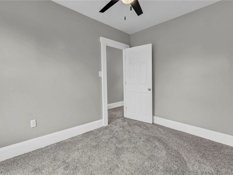 2221 E 97th Street, Cleveland, OH 44106 Photo 17
