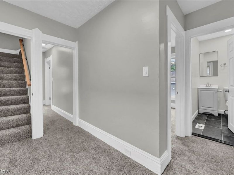 2221 E 97th Street, Cleveland, OH 44106 Photo 24