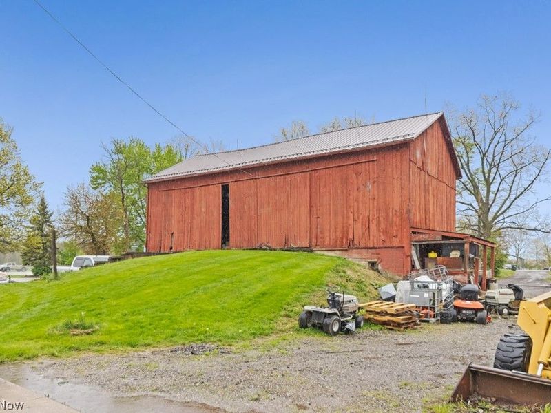 2480 & 2464 Medina Road, Medina, OH 44256 Photo 7