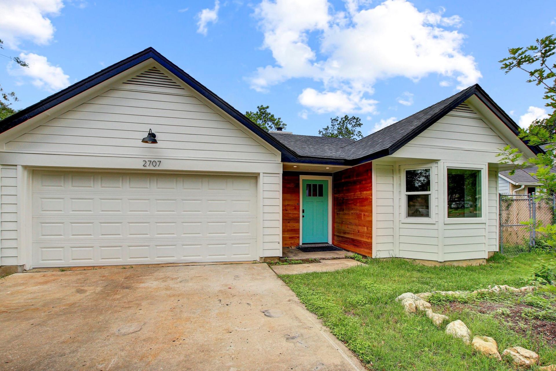 2707 Firecrest Dr, Austin, TX 78748 Main Photo
