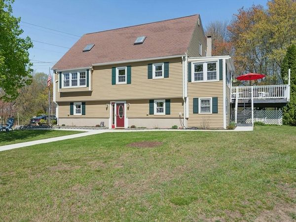 25 Elm Ct, Millbury, MA 01527