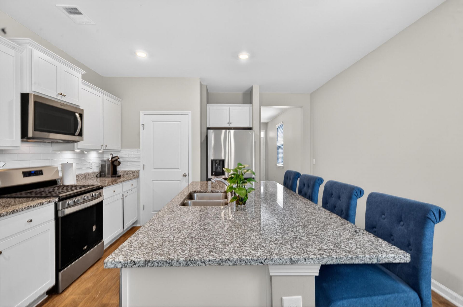 627 Silver Spruce Photo 12