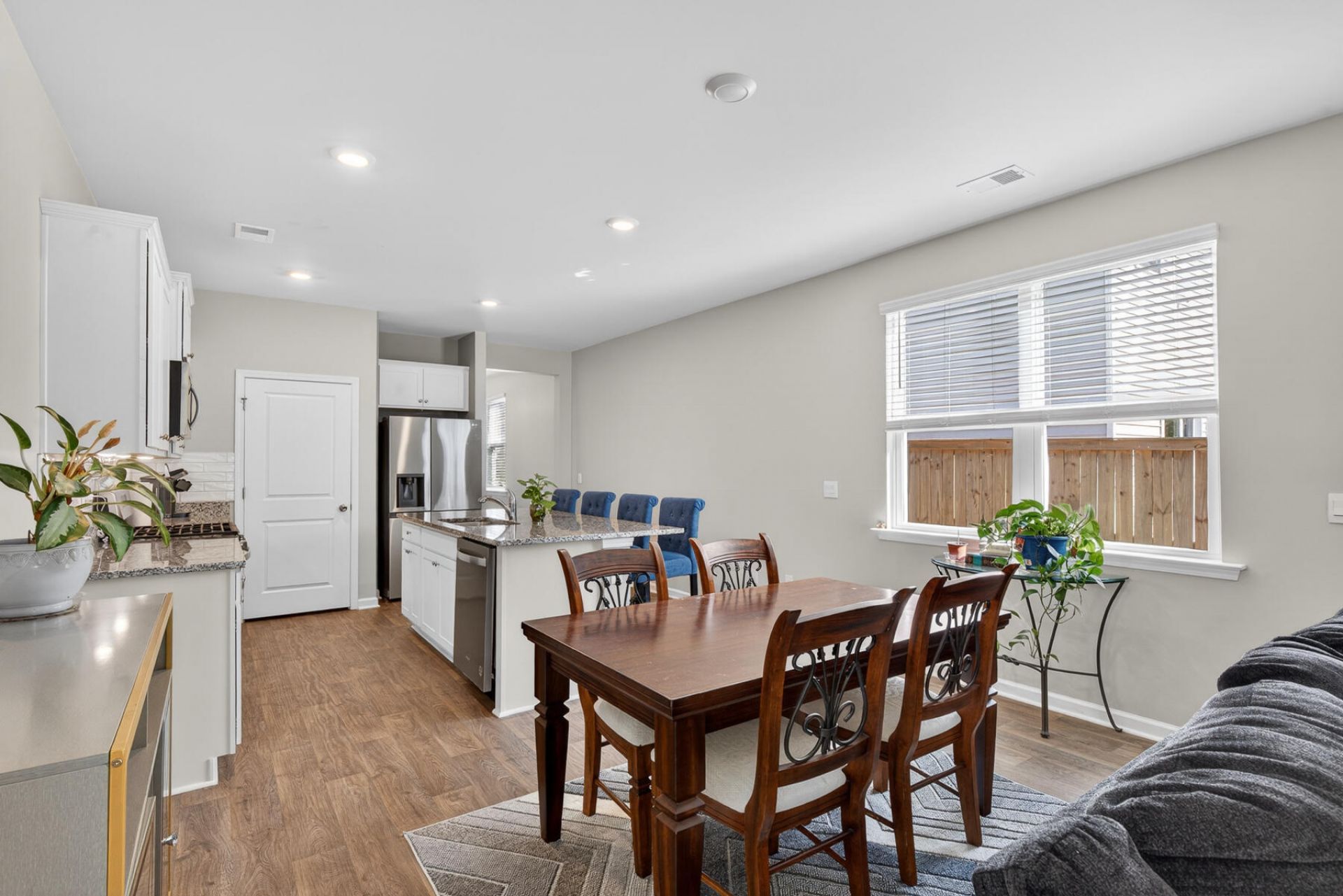 627 Silver Spruce Photo 14