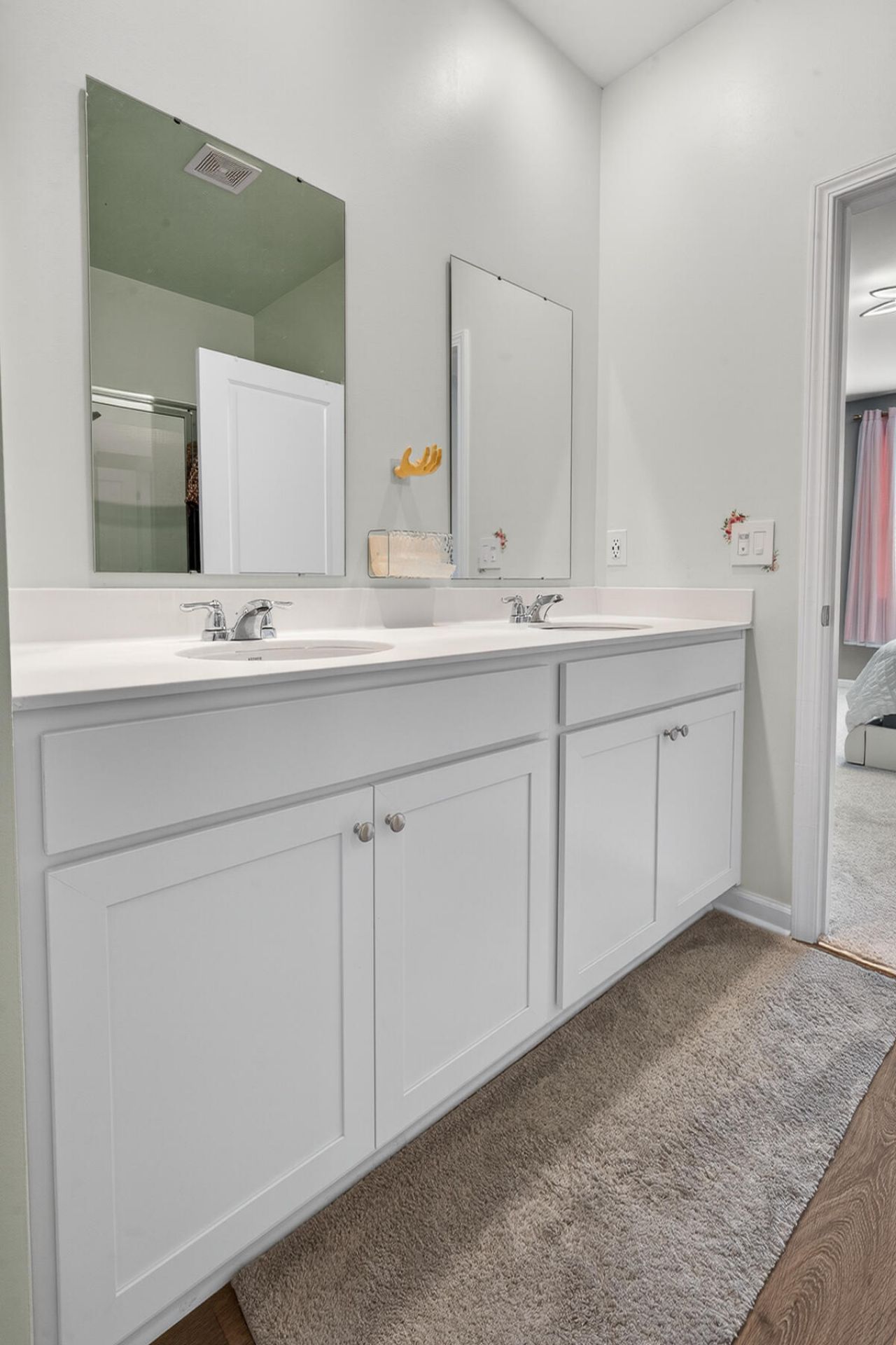 627 Silver Spruce Photo 22