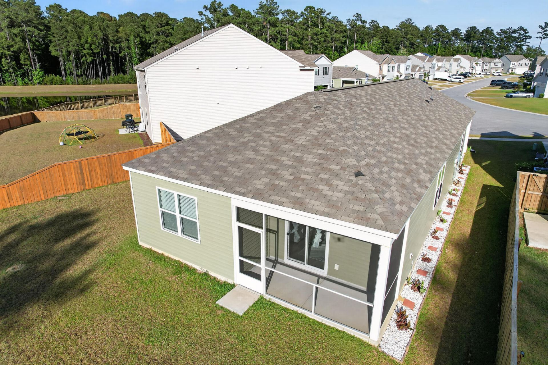 627 Silver Spruce Photo 27