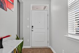 627 Silver Spruce photo 4