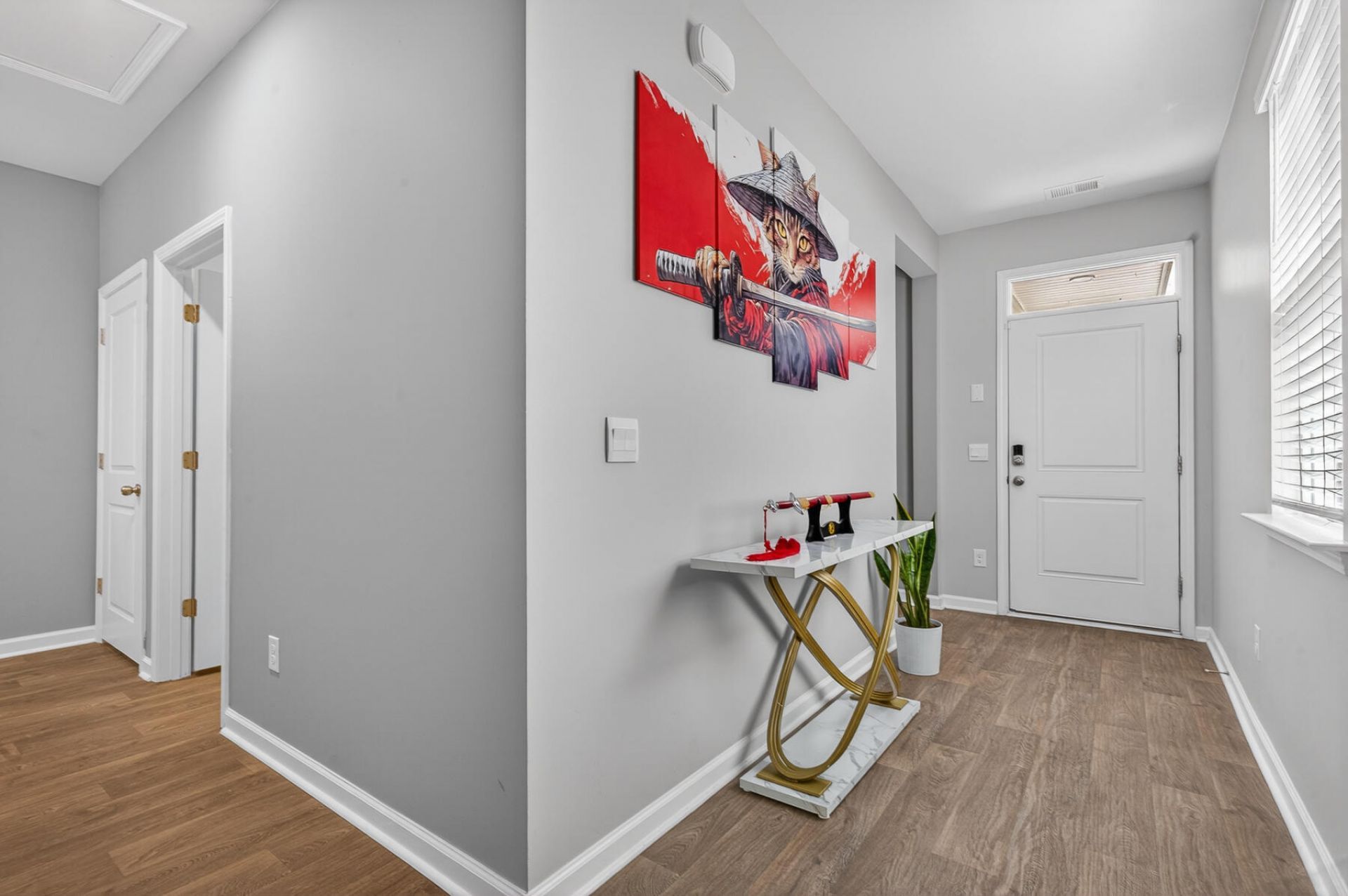 627 Silver Spruce Photo 4