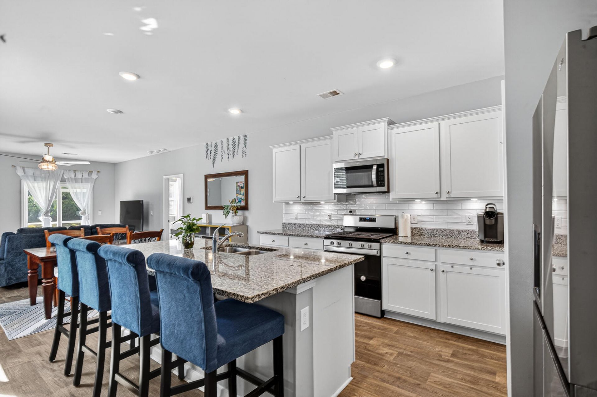 627 Silver Spruce Photo 9