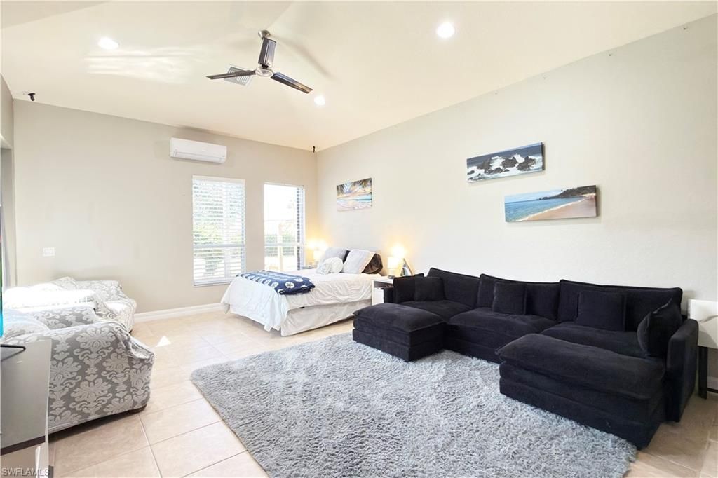 8723 S Lake Cir, Fort Myers, FL 33908 Photo