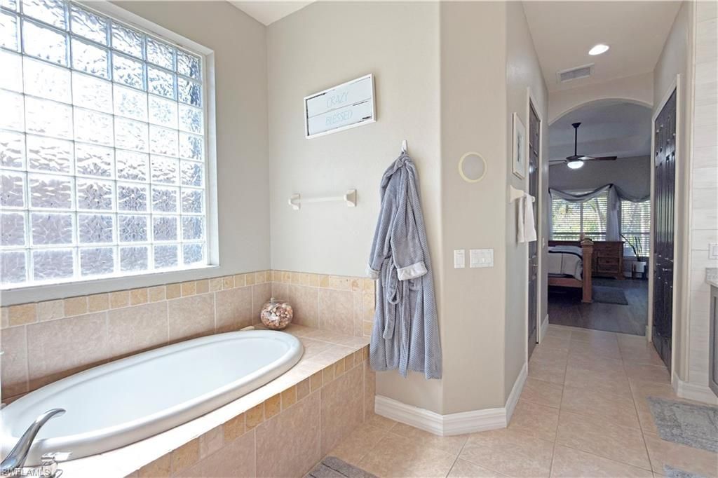 8723 S Lake Cir, Fort Myers, FL 33908 Photo