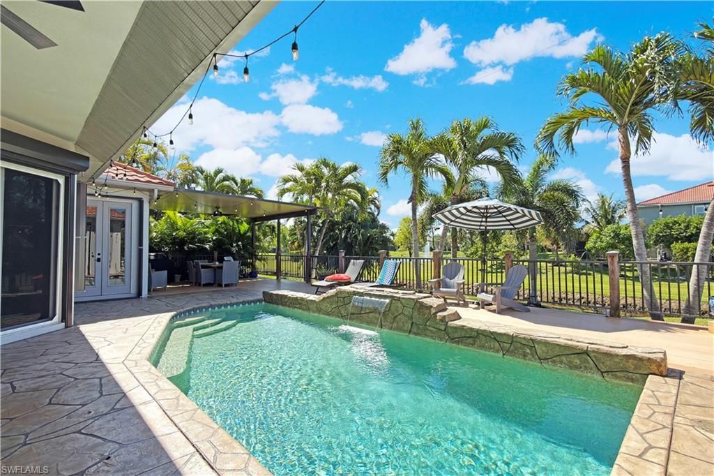 8723 S Lake Cir, Fort Myers, FL 33908 Photo