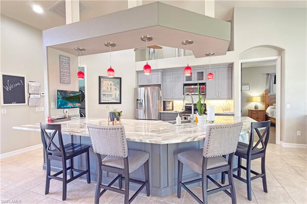 8723 S Lake Cir, Fort Myers, FL 33908 Photo