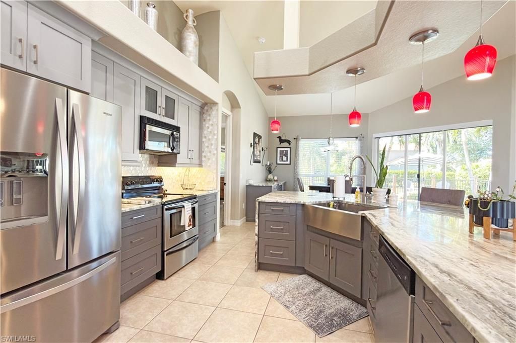 8723 S Lake Cir, Fort Myers, FL 33908 Photo