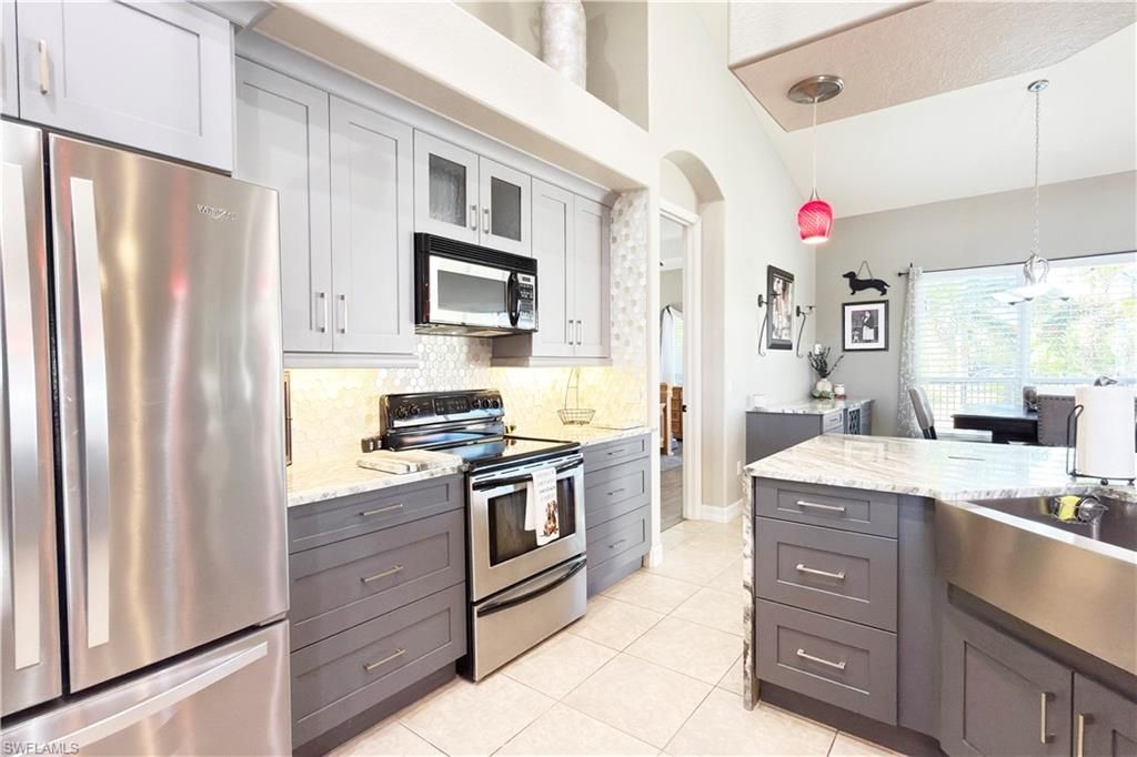8723 S Lake Cir, Fort Myers, FL 33908 Photo