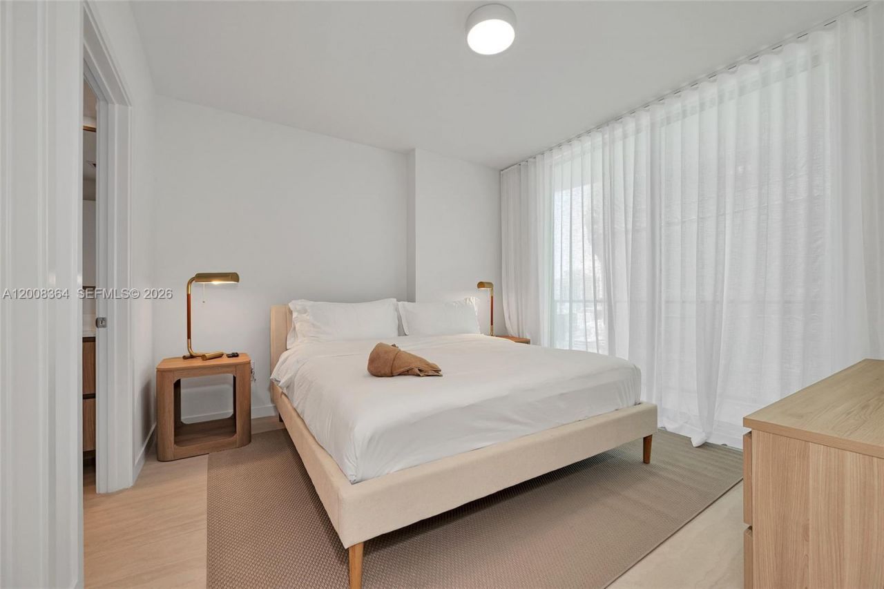 77 SE 5, Unit 1906, Miami, FL 33131 Photo