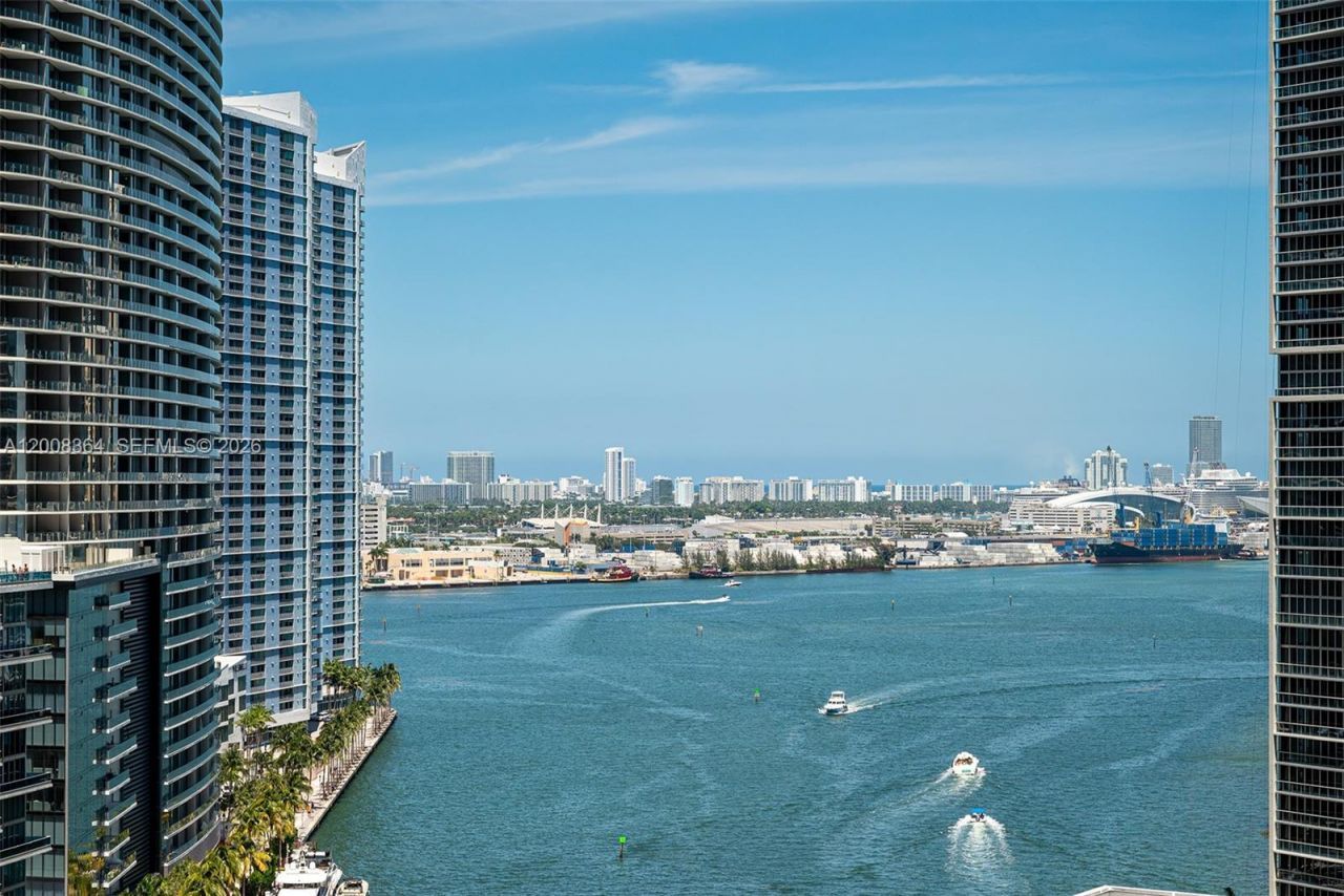 77 SE 5, Unit 1906, Miami, FL 33131 Photo