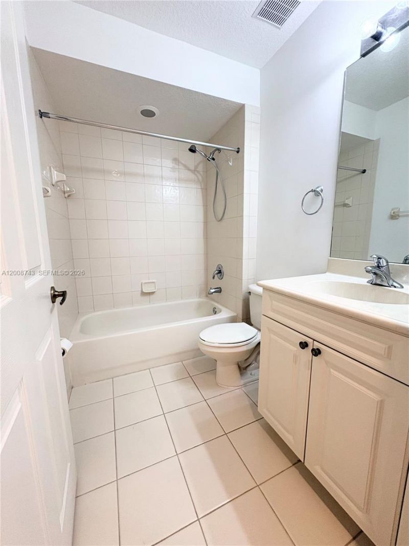 7993 NW 128th Ln, Unit 13-B, Parkland, FL 33076 Photo