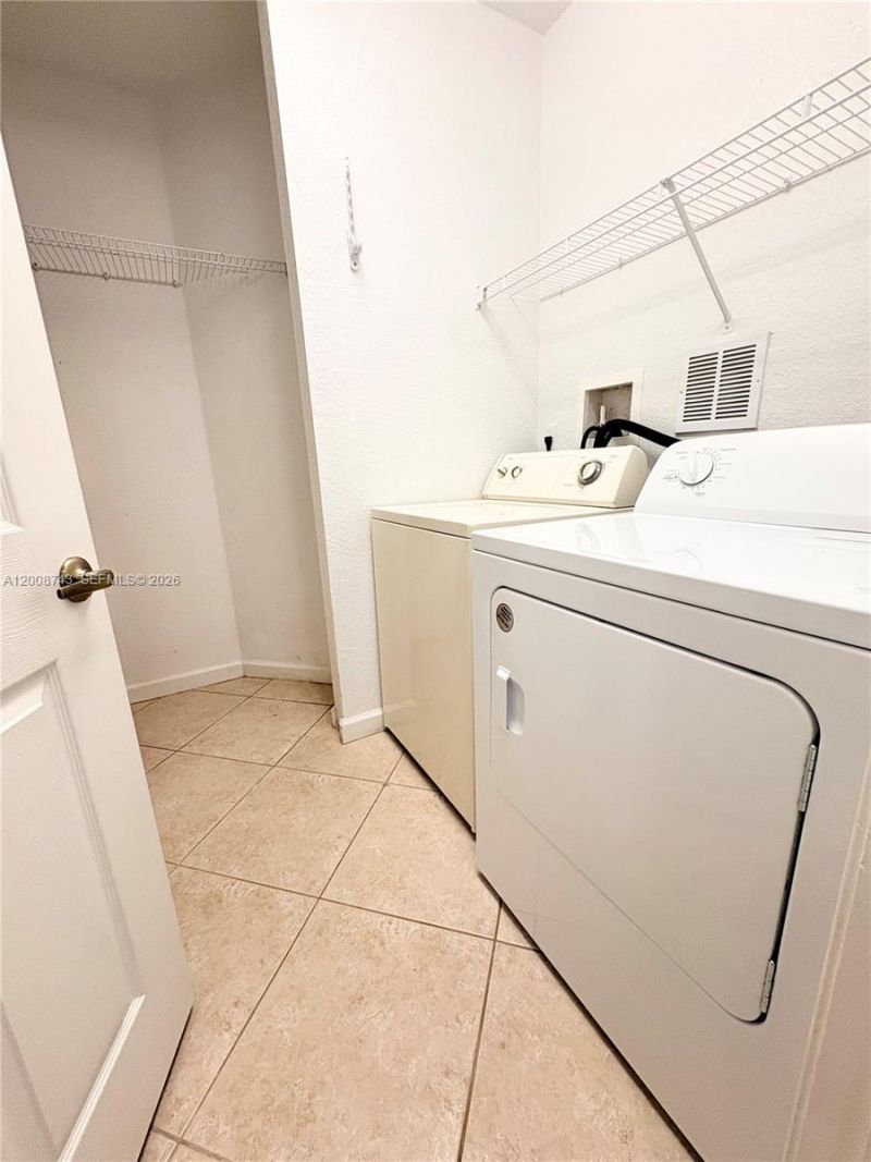 7993 NW 128th Ln, Unit 13-B, Parkland, FL 33076 Photo