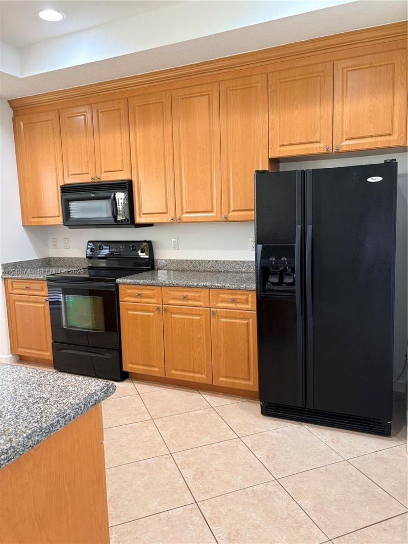 7993 NW 128th Ln, Unit 13-B, Parkland, FL 33076 Photo
