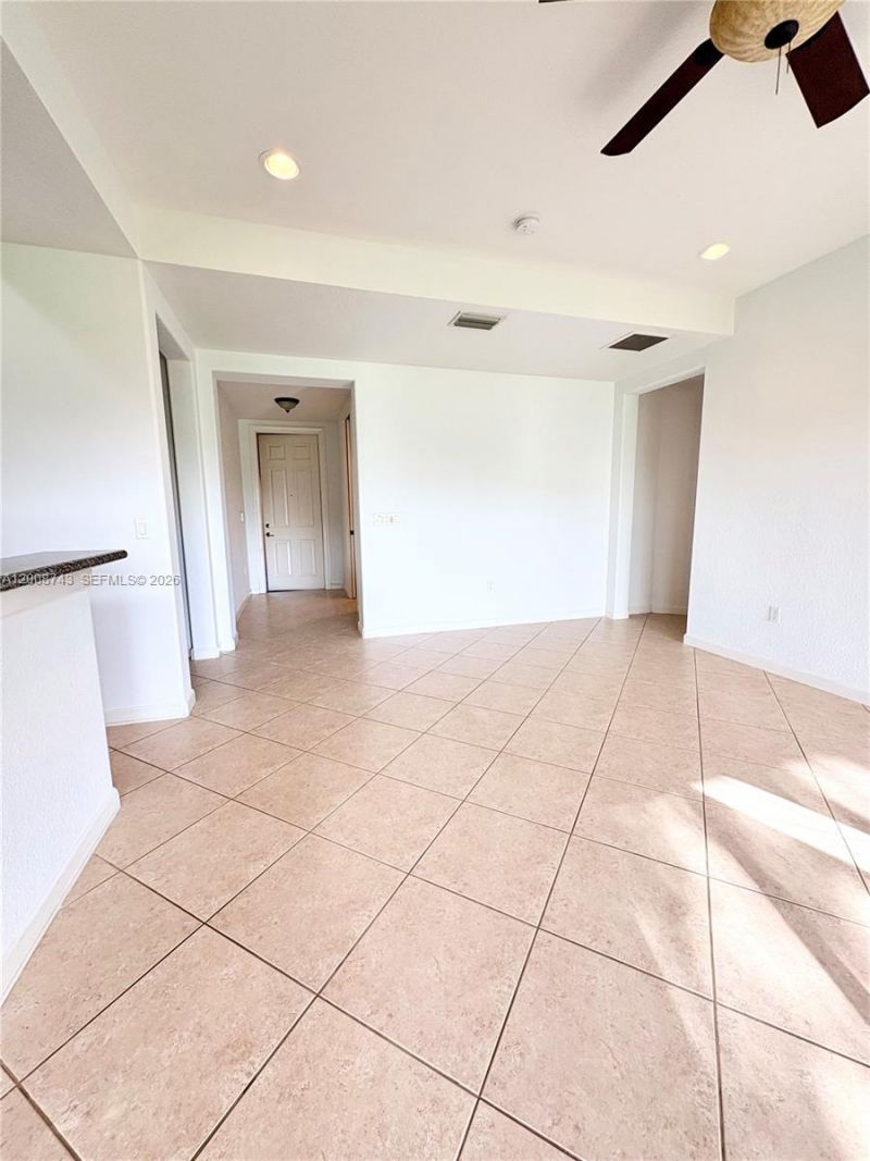 7993 NW 128th Ln, Unit 13-B, Parkland, FL 33076 Photo