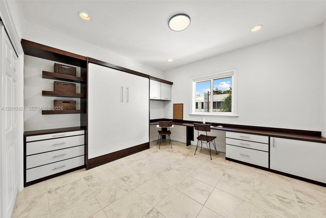 3200 Percival Ave, Miami, FL 33133 Photo