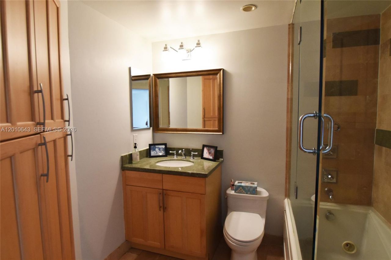540 Brickell Key Dr , Unit PH1812, Miami, FL 33131 Photo