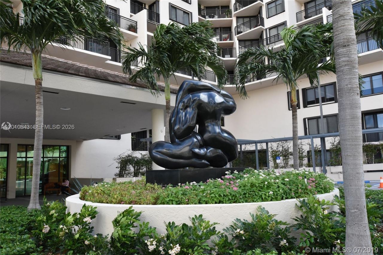 540 Brickell Key Dr , Unit PH1812, Miami, FL 33131 Photo