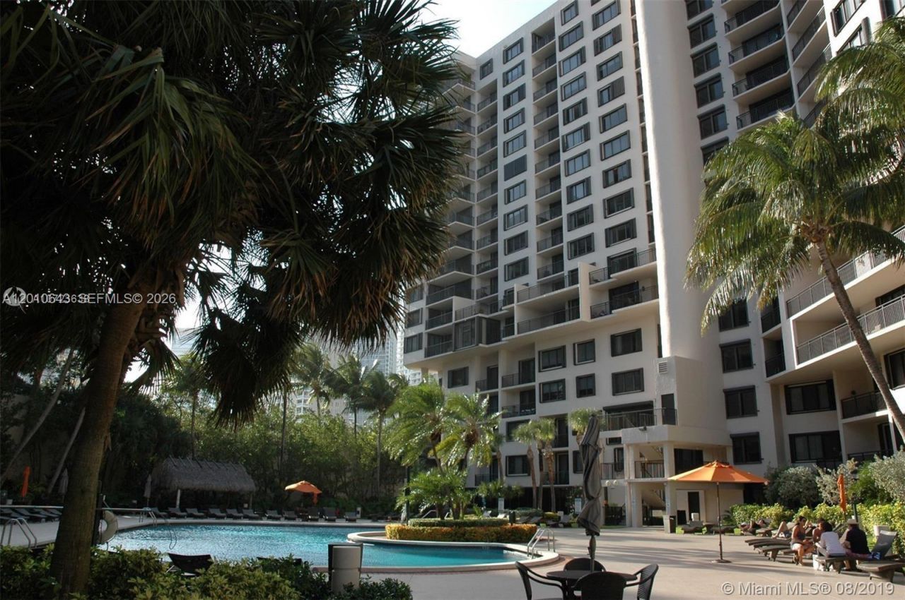 540 Brickell Key Dr , Unit PH1812, Miami, FL 33131 Photo