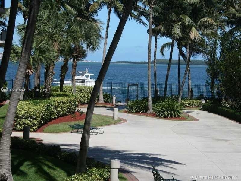 540 Brickell Key Dr , Unit PH1812, Miami, FL 33131 Photo