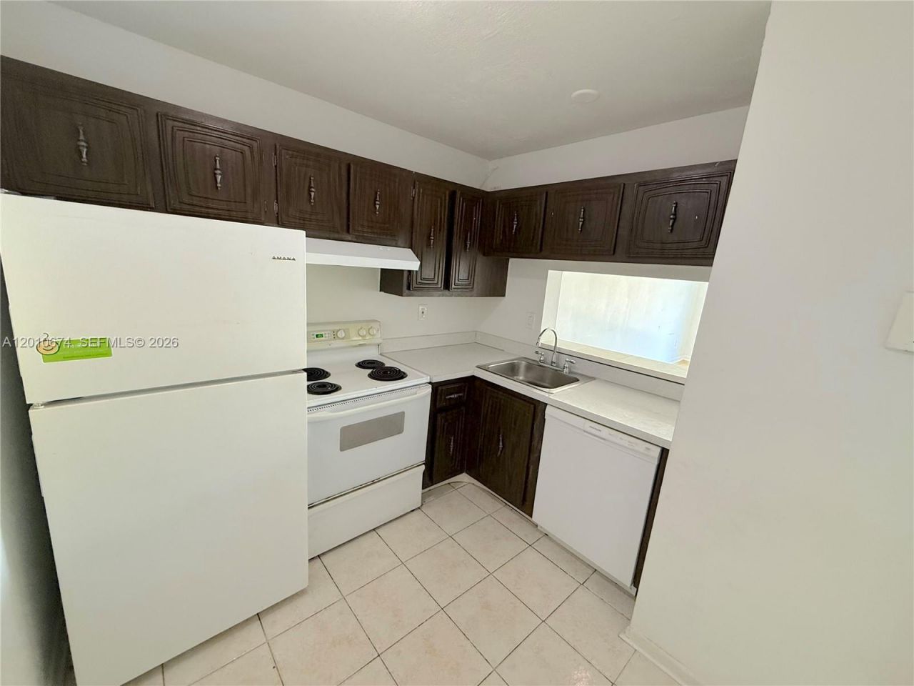 482 NW 165th St Rd , Unit A-307, Miami, FL 33169 Photo