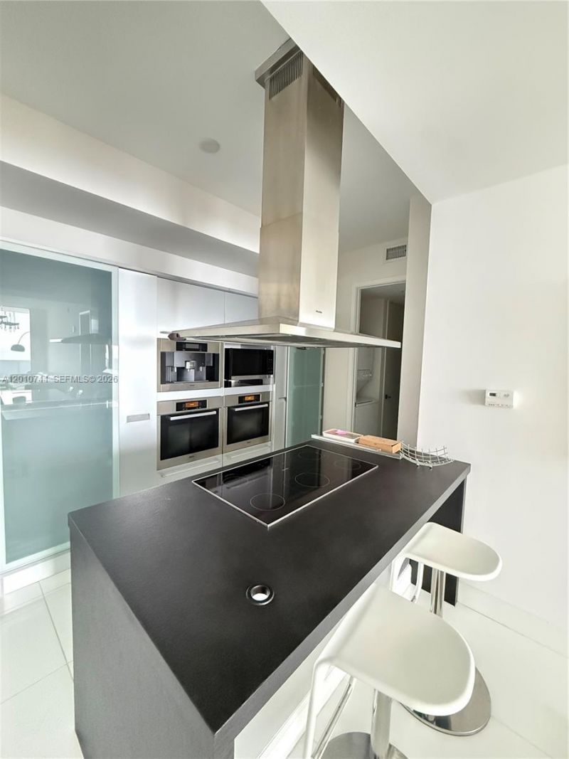 18201 Collins Ave, Unit 3708, Sunny Isles Beach, FL 33160 Photo