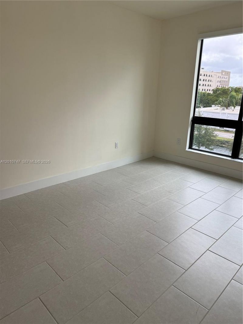 8167 NW 41st St, Unit E-308, Doral, FL 33166 Photo