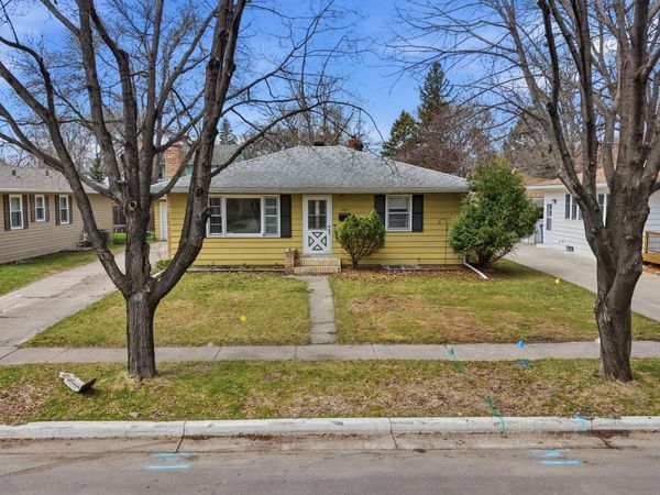 1221 Elm Street S, Moorhead, MN 56560