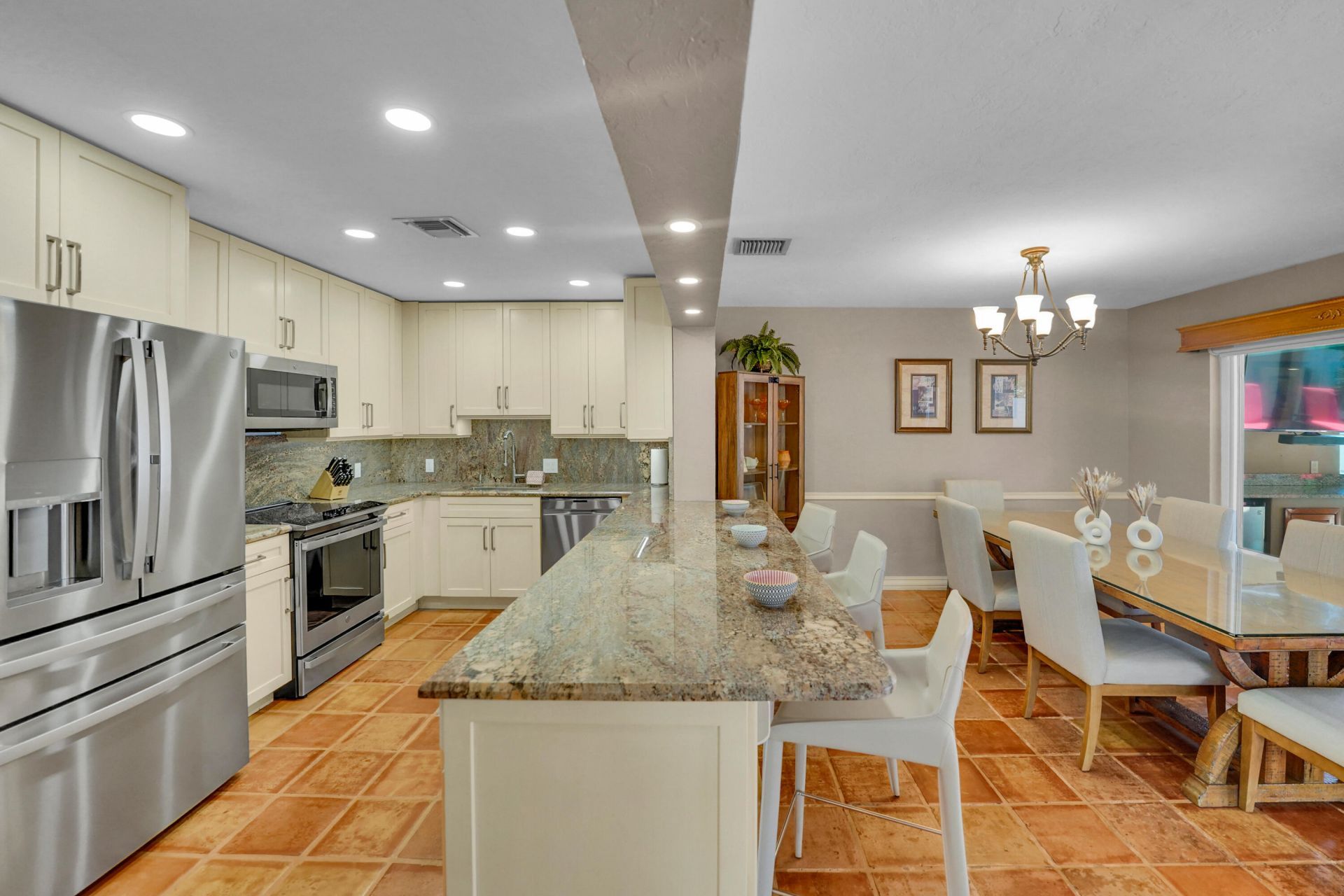 1066 SW 27th Place, Boynton Beach, FL 33426 Photo