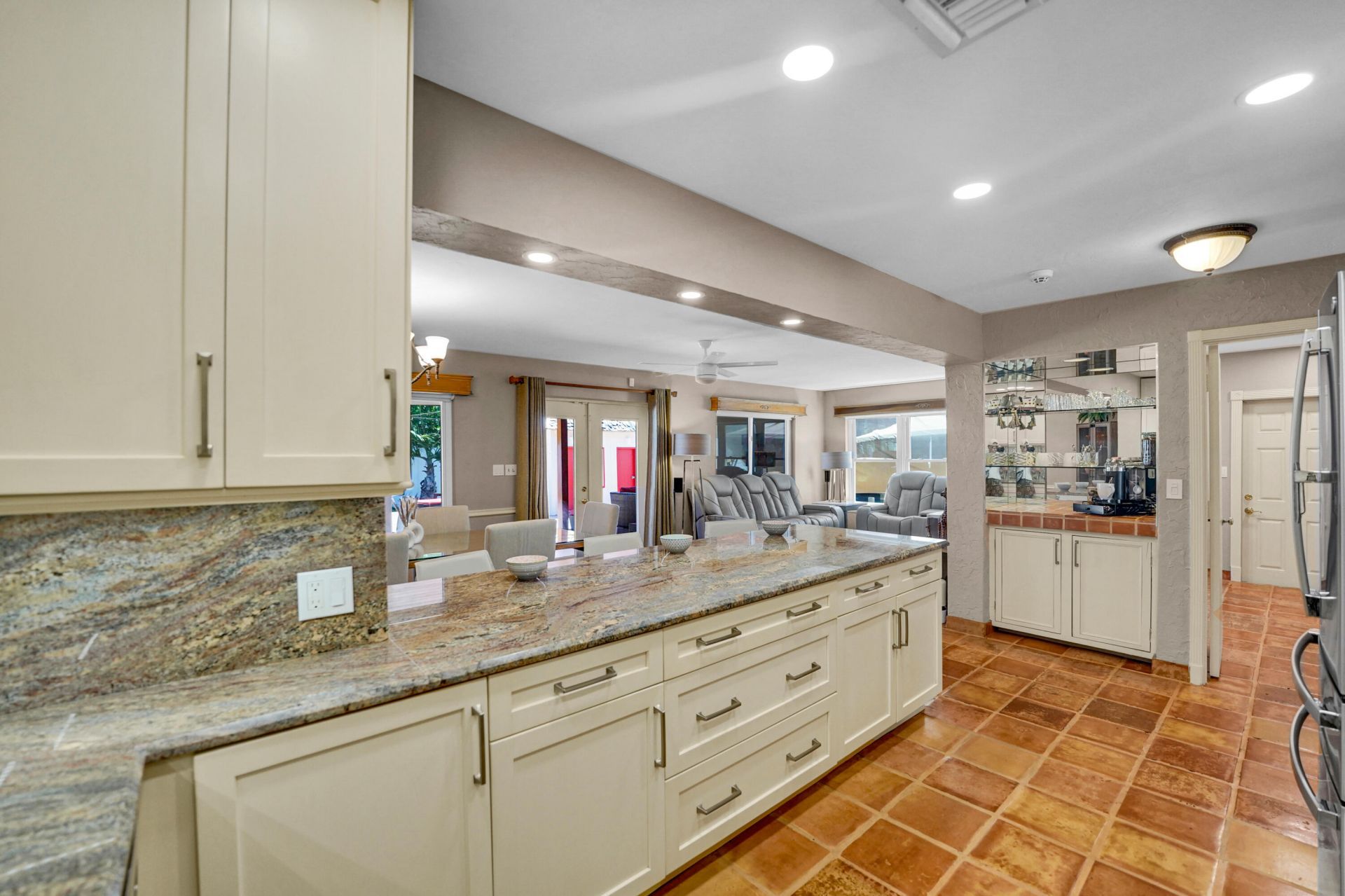 1066 SW 27th Place, Boynton Beach, FL 33426 Photo