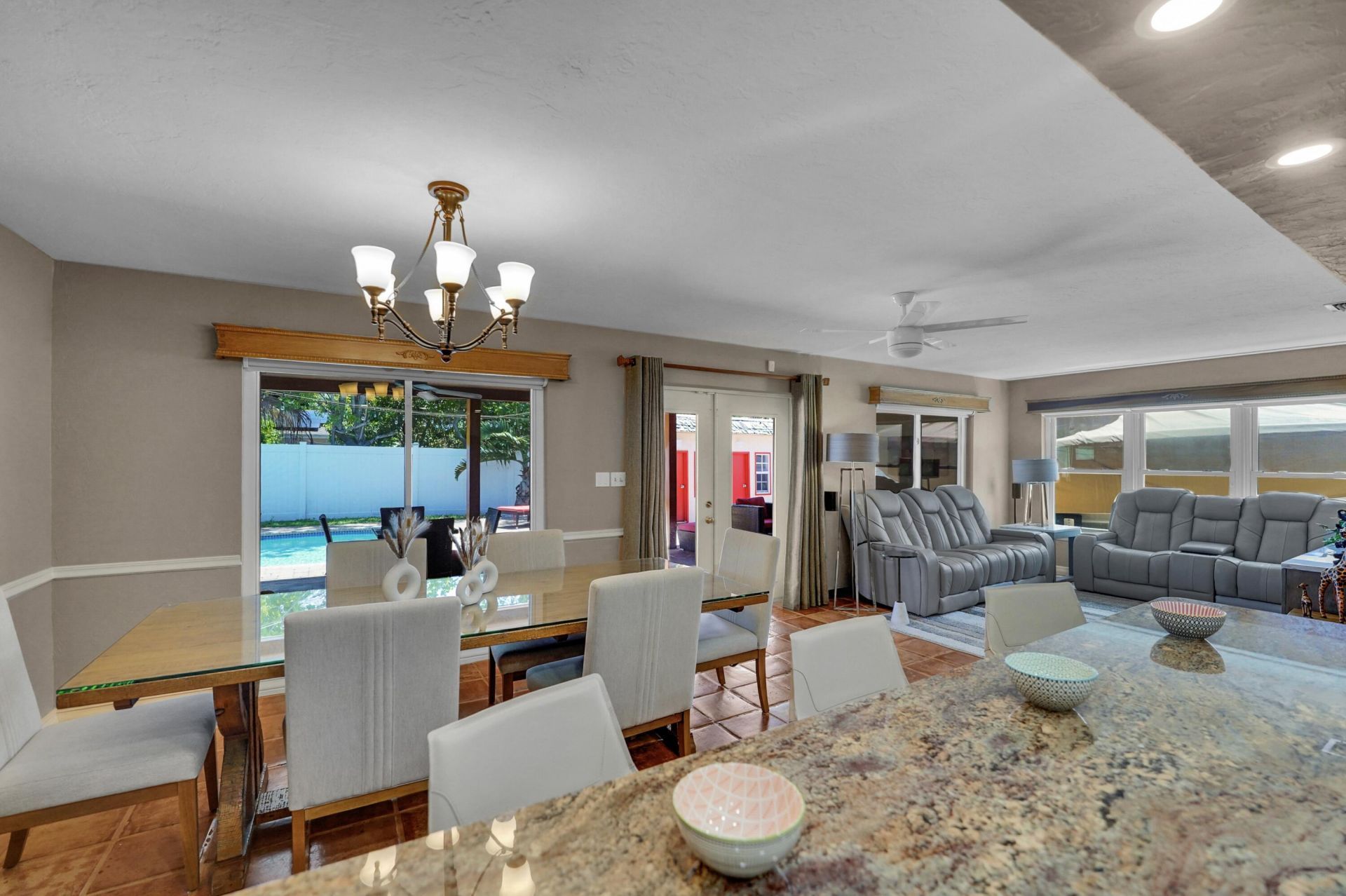 1066 SW 27th Place, Boynton Beach, FL 33426 Photo