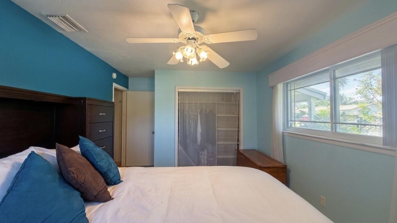 1066 SW 27th Place, Boynton Beach, FL 33426 Photo