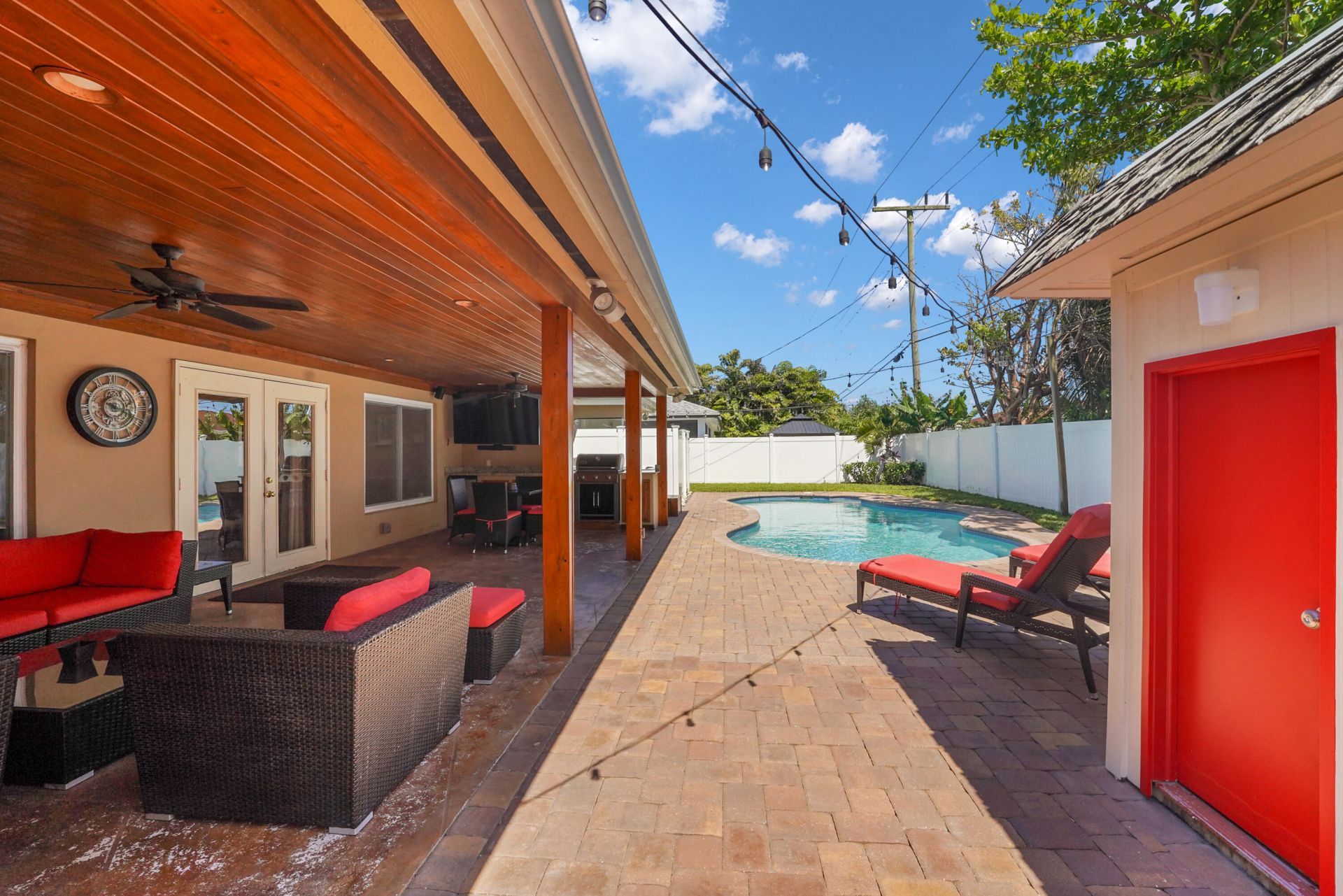1066 SW 27th Place, Boynton Beach, FL 33426 Photo