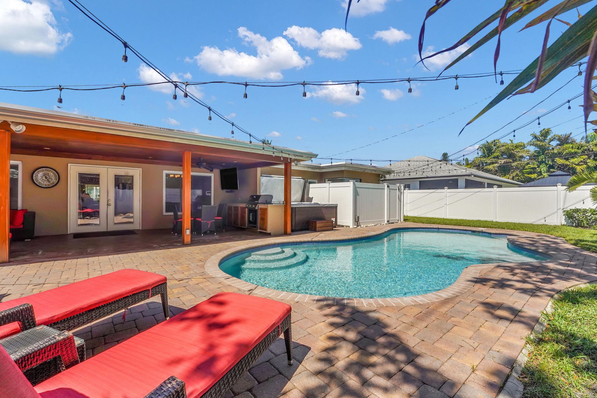 1066 SW 27th Place, Boynton Beach, FL 33426 Photo