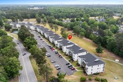 616 River Oaks Dr. photo 4