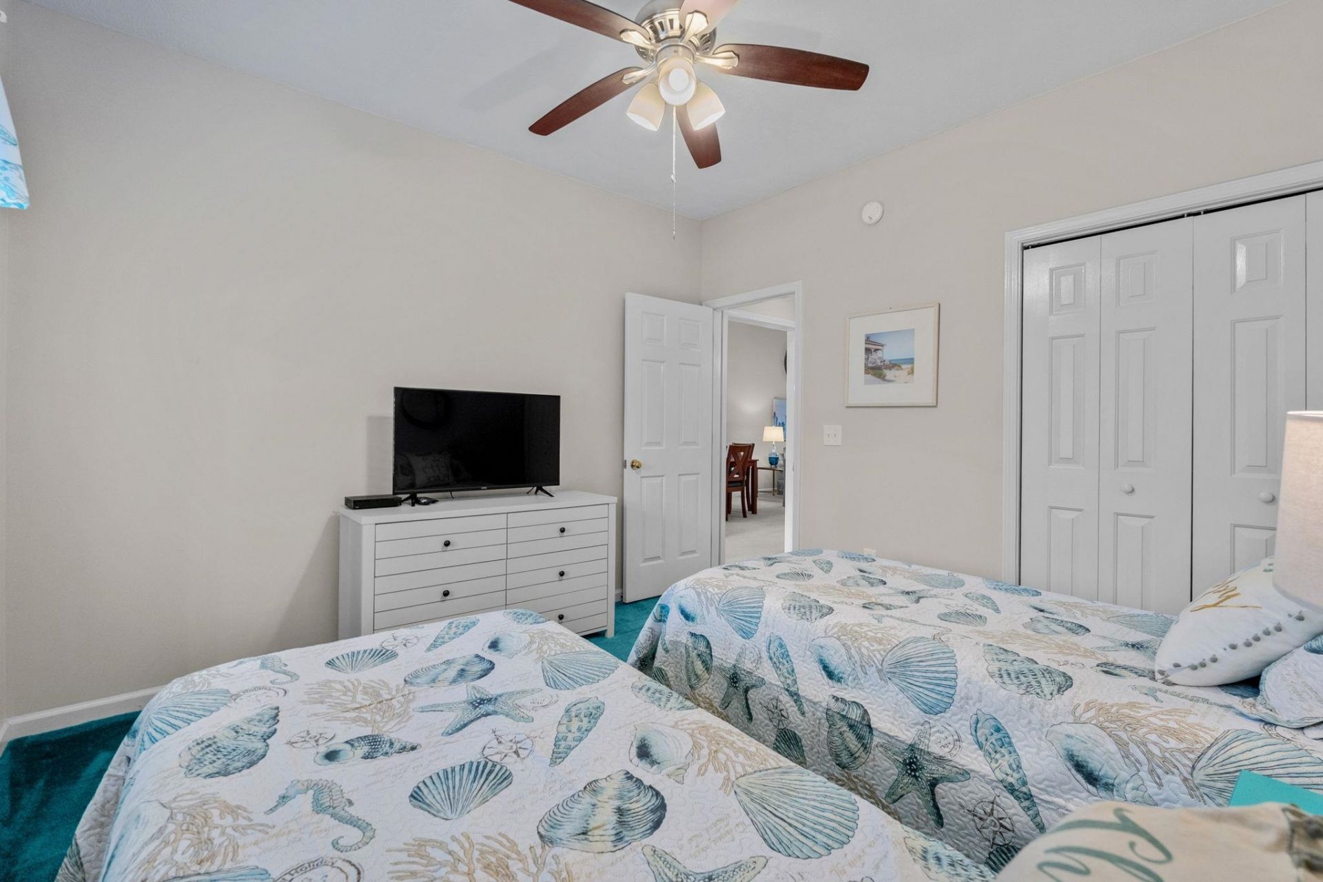 616 River Oaks Dr. Photo 42
