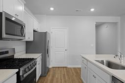 3186 Dalmore Drive photo 4