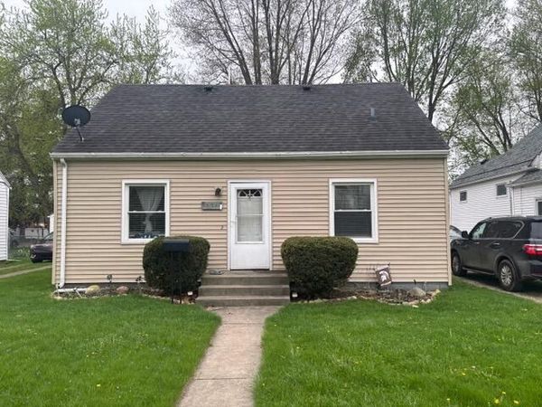 565 Riverside Avenue, Adrian, MI 49221