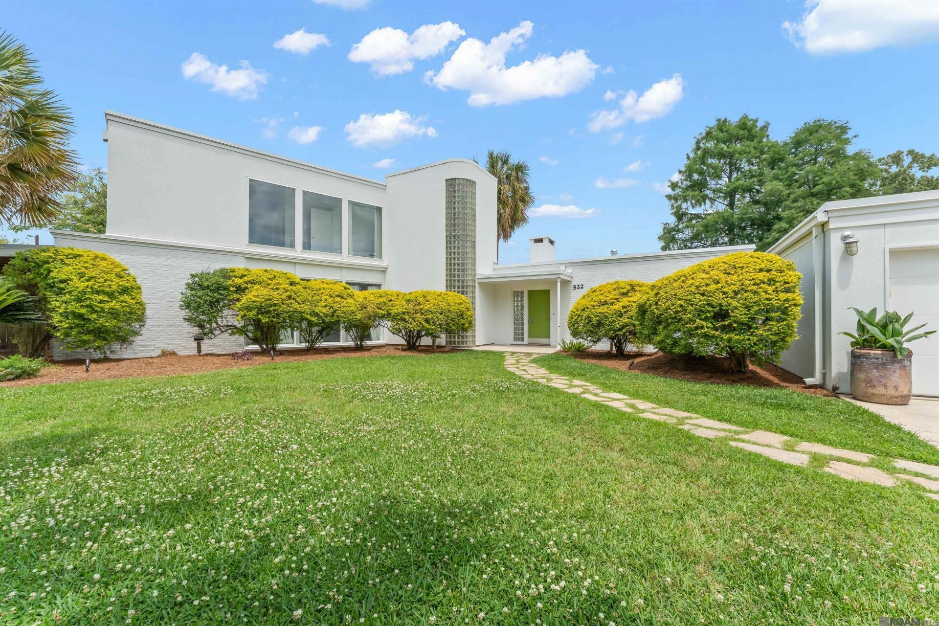 522 S Lakeview Dr, Baton Rouge, LA 70810 Main Photo