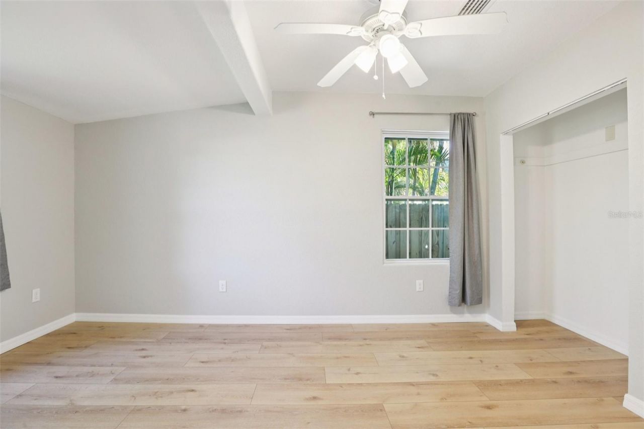 13135 4th Street E, Madeira Beach, FL 33708 Photo