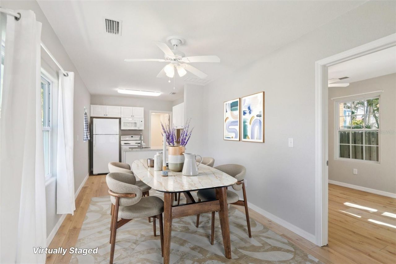 13135 4th Street E, Madeira Beach, FL 33708 Photo